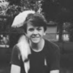 Meet your Posher, Levi